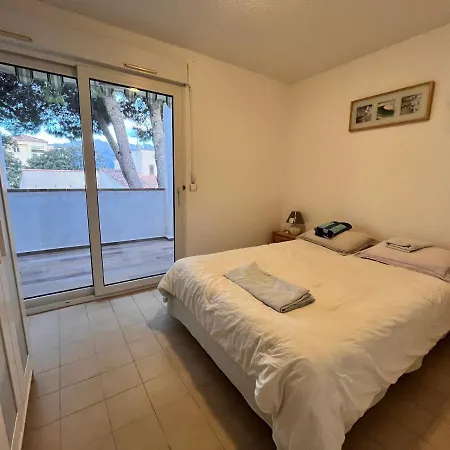 Lägenhet Familial Avec Parking Et Balcon En Centre-ville De Calvi Calvi (Corsica)